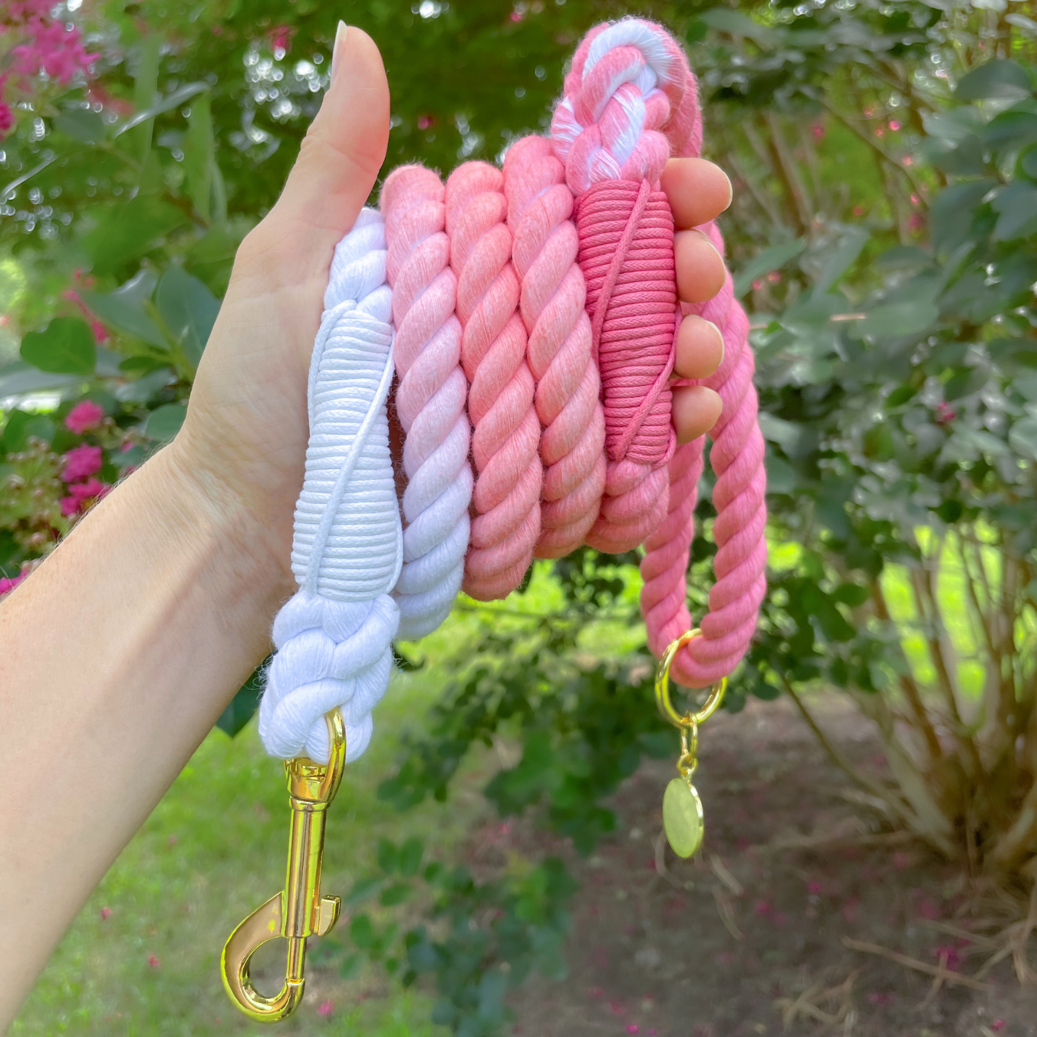 Hand-dyed quartz pink ombre rope leash with strong metal hardware. Secure, fashionable, and designed for long-lasting use.