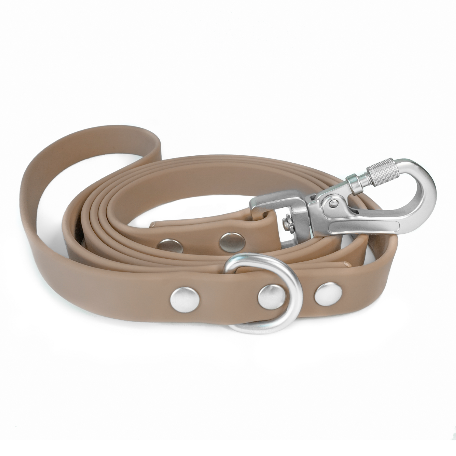 DJANGO Tahoe Dog Leash in Sandy Beige - Waterproof, dirt-resistant, odor-resistant, and easy-to-clean dog leash designed for muddy mountain trails, sparkling lakes, and dusty sidewalks. - djangobrand.com