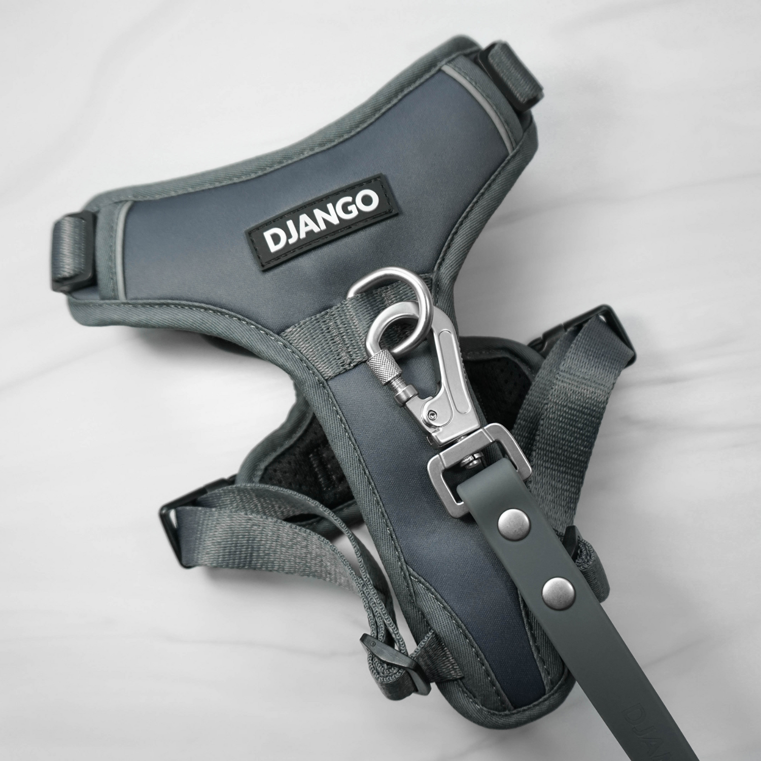 DJANGO Tahoe No Pull Dog Harness and matching Tahoe Waterproof Dog Leash set in Poppy Seed Gray - djangobrand.com
