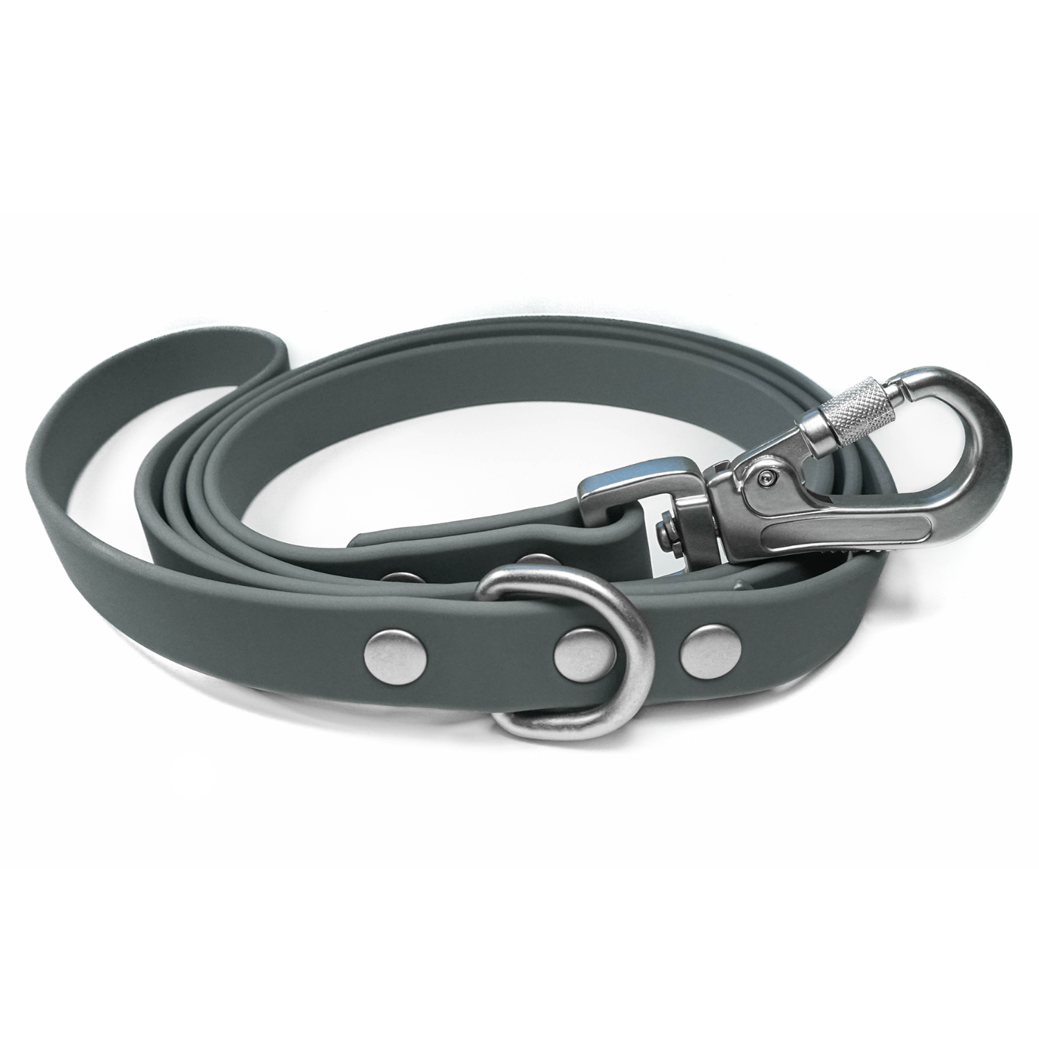DJANGO Tahoe Dog Leash in Poppy Seed Gray - Waterproof, dirt-resistant, odor-resistant, and easy-to-clean dog leash designed for muddy mountain trails, sparkling lakes, and dusty sidewalks. - djangobrand.com