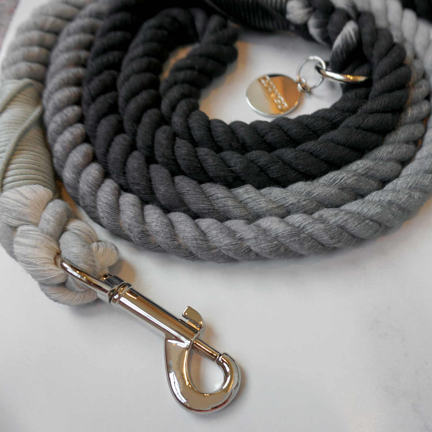 Designed for durability and comfort, this premium cotton rope dog leash features secure hand-spliced ends and premium hardware.