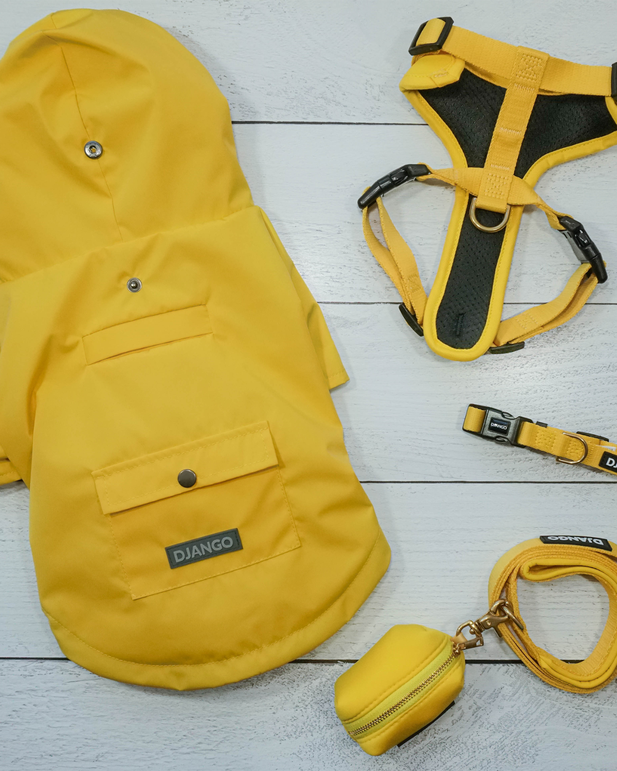 Every DJANGO dog raincoat pairs perfectly with DJANGO dog harnesses and leashes